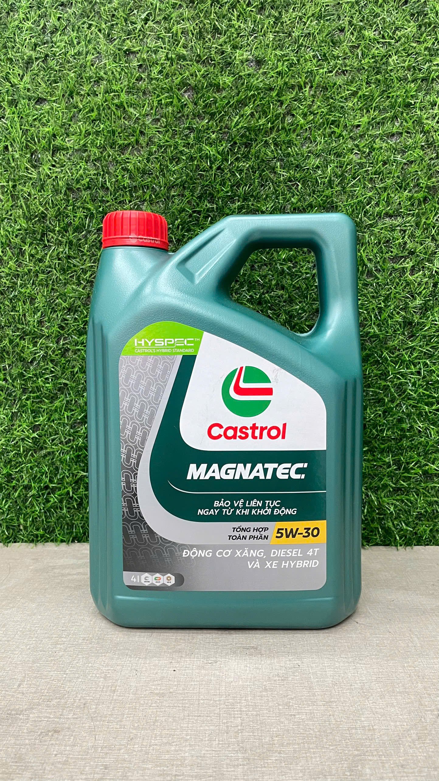 Dầu động cơ cao cấp Castrol MAGNATEC 5W-30 API SP/CF; ILSAC GF-6